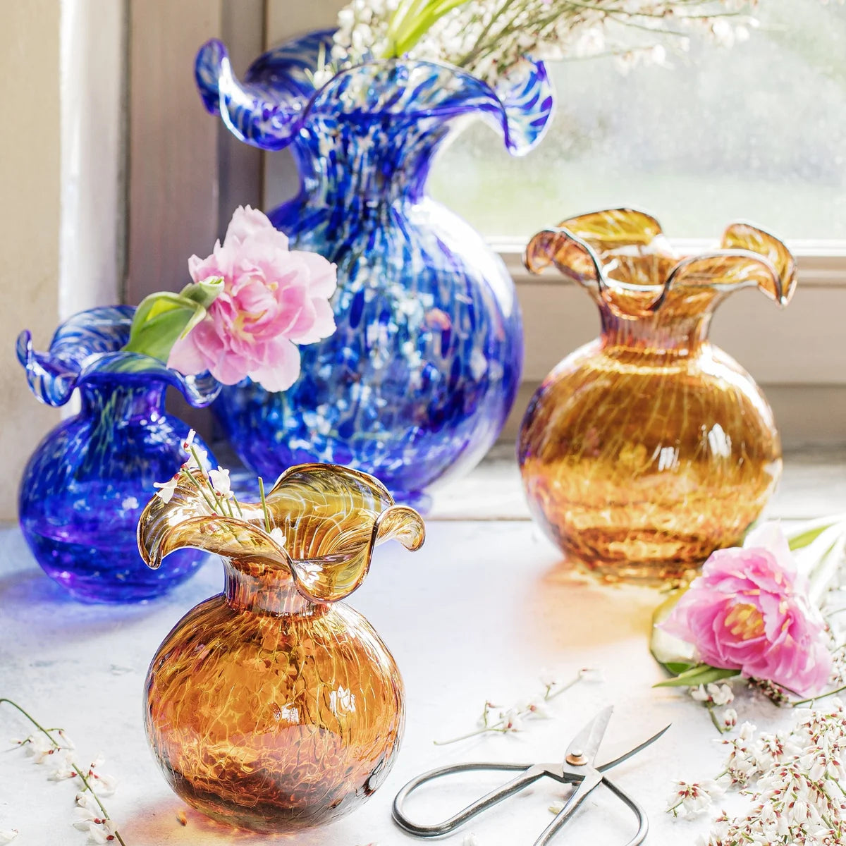 Hibiscus Glass Vase/ Small Brown Fluted Tortoiseshell